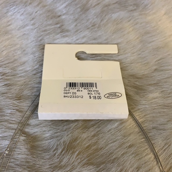 EUC necklace and earring set - Picture 5 of 6